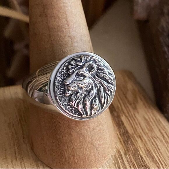 Sterling Silver Lion Head Signet Ring Unisex Ring Various Sizes 7,8 - Picture 3 of 7